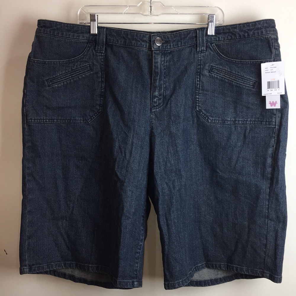 Liz & Co Bermuda Shorts